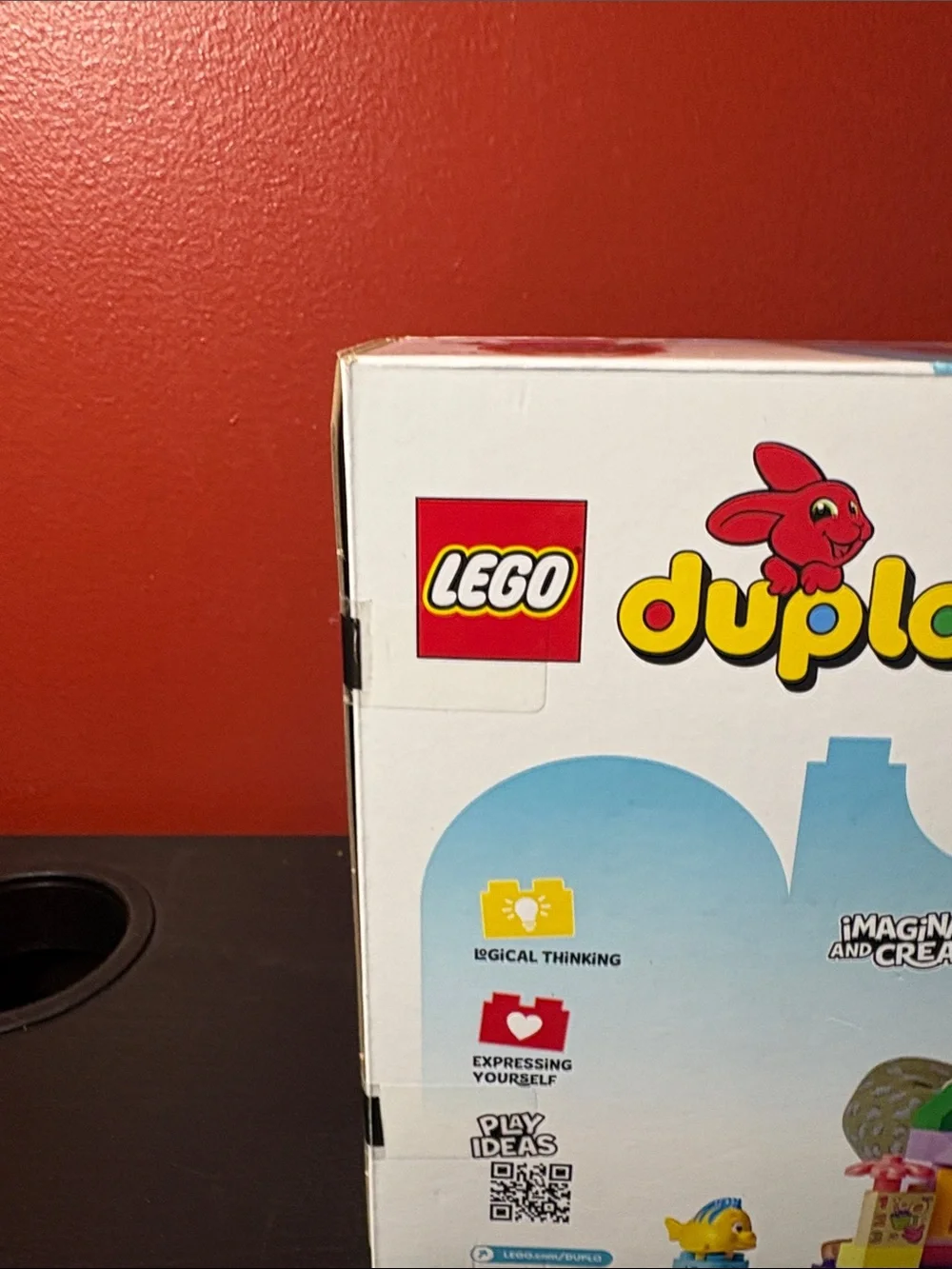 Lego Duplo Ariel Friends Playset with Pink Purple Green Yellow Blue Accents